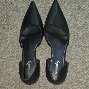NWOT Vivianly Black Pointed Toe Flats